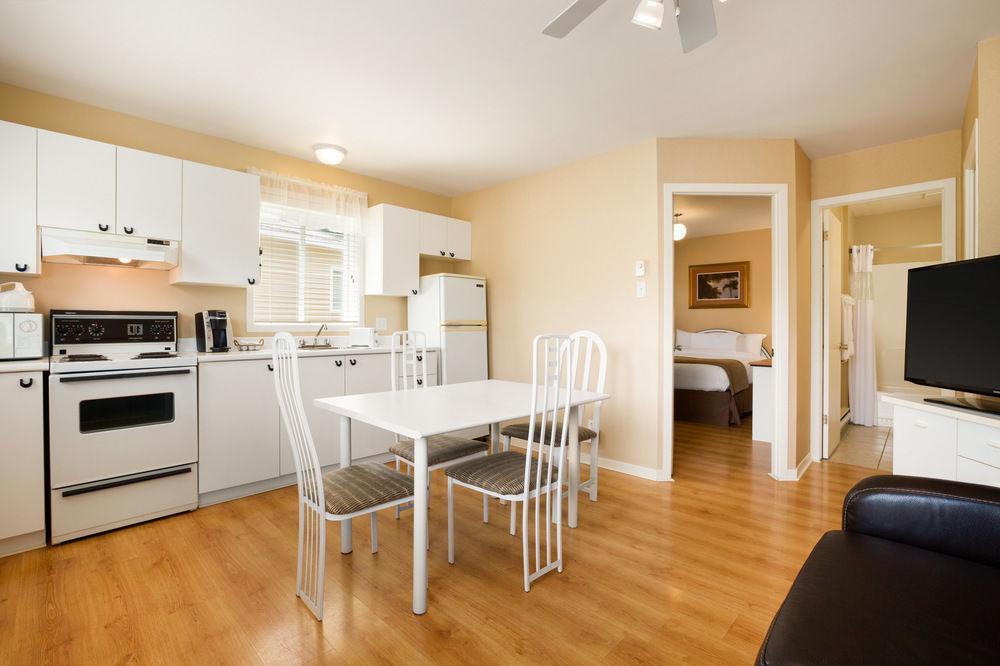Days By Wyndham Hotel 3*