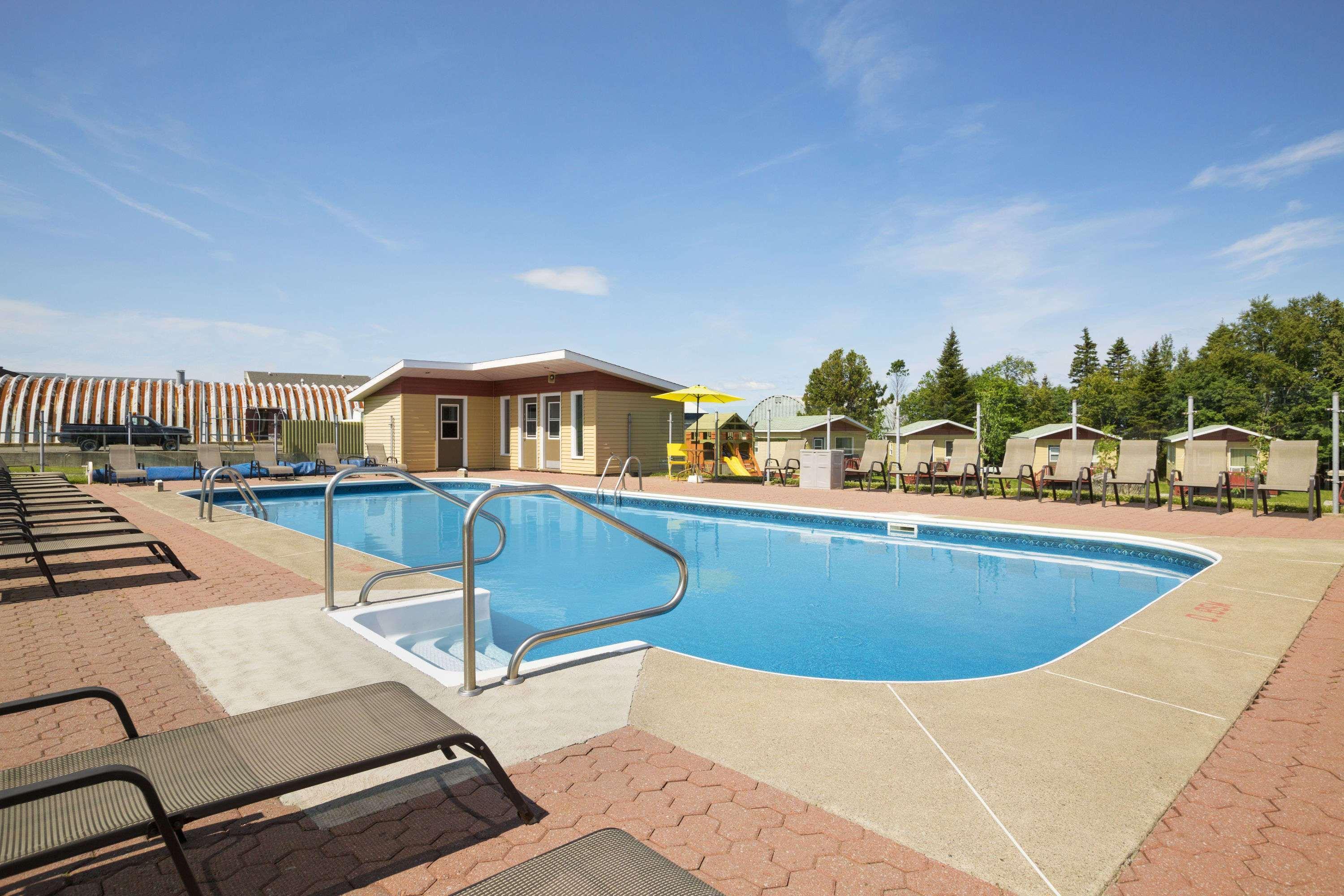 Days By Wyndham Hotel 3*